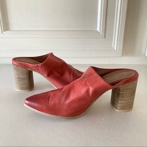 NWOT Free People Bueno Red Leather Avalon Point Mules Sz 38